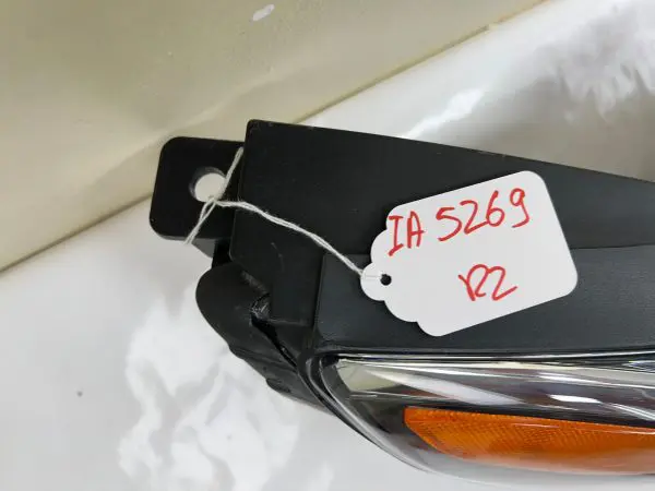 NICE 92102-C2000 2015 2016 2017 HYUNDAI SONATA HALOGEN FRONT RIGHT OEM HEADLIGHT - Image 12