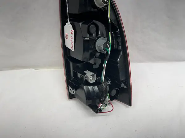 mint 2005-2012 2013 2014 2015 toyota tacoma halogen rear left oem tail light - Image 13
