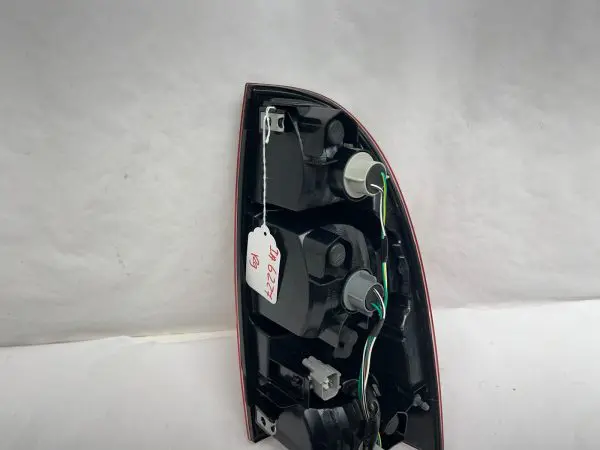 mint 2005-2012 2013 2014 2015 toyota tacoma halogen rear left oem tail light - Image 14