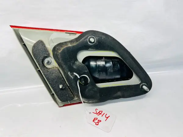 2013 2014 2015 NISSAN SENTRA INNER REAR RIGHT OEM TAIL LIGHT - Image 8