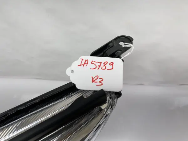 2017 2018 2019 TOYOTA HIGHLANDER HALOGEN FRONT LEFT OEM HEADLIGHT - Image 8