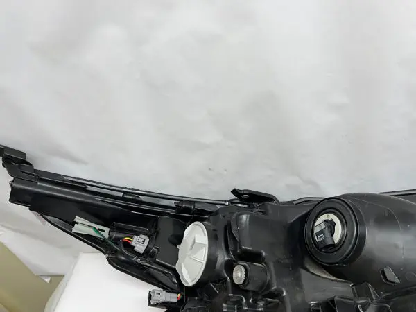 2017 2018 2019 TOYOTA HIGHLANDER HALOGEN FRONT LEFT OEM HEADLIGHT - Image 18