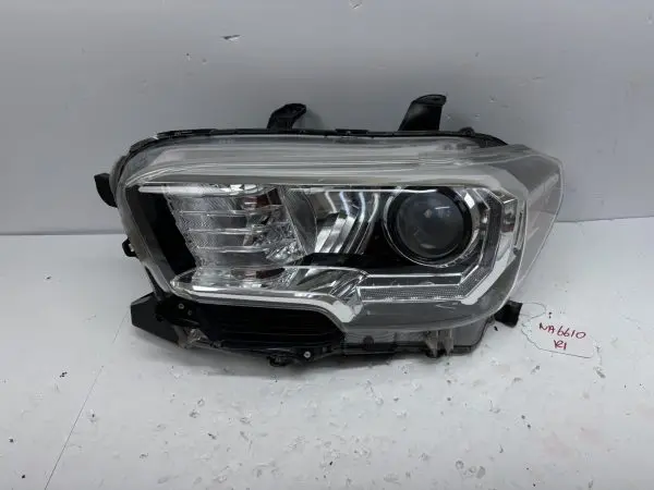 2016 2017 2018 2019 2020 2021 2022 toyota tacoma halogen led left oem headlight