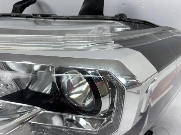 2016 2017 2018 2019 2020 2021 2022 toyota tacoma halogen led left oem headlight - Image 6