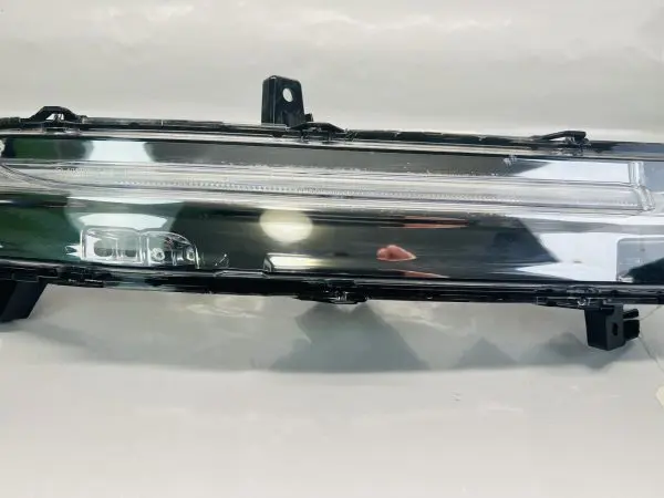 KA1B15A124A 2019 2020 2021 2022 LINCOLN NAUTILUS LED RIGHT OEM FOG RUNNING LIGHT - Image 4