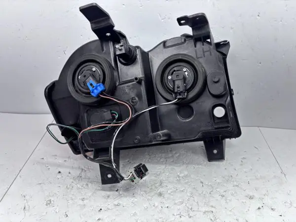 For 2005 2006 2007 JEEP GRAND CHEROKEE LEFT HEADLIGHT HALOGEN - Image 16