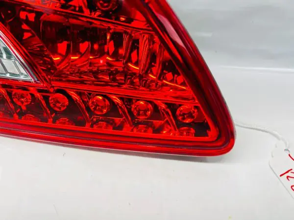 2013 2014 2015 NISSAN SENTRA INNER REAR LEFT OEM TAIL LIGHT - Image 4