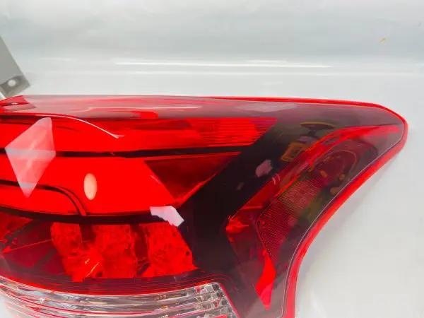 MINT 2016 2017 2018 2019 2020 MITSUBISHI OUTLANDER LED REAR RIGHT OEM TAIL LIGHT - Image 4