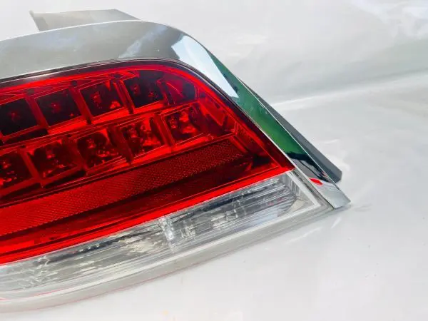20905473 2010 2011 2012 2013 BUICK LACROSSE LED REAR LEFT OEM TAIL LIGHT DRIVER - Image 3