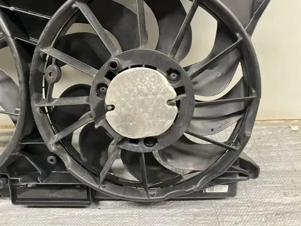2013 2014 2015 2016 2017 2018 2019 FORD EXPLORER TURBO OEM RADIATOR COOLING FAN - Image 4