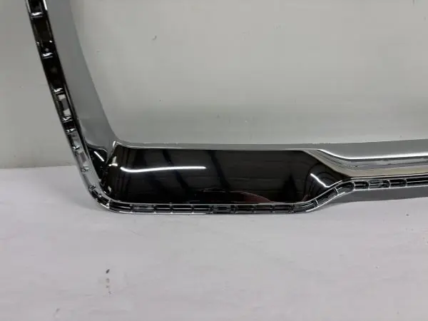 OEM 2018 2019 2020 2021 LINCOLN NAVIGATOR FRONT GRILLE MOLDING TRIM  jl7z8419aa - Image 6