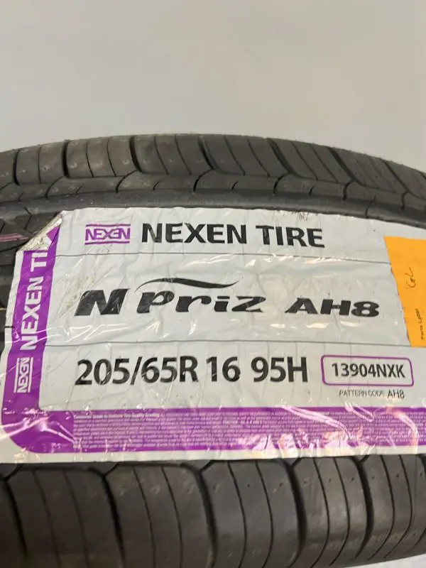 NEXEN TIRE N PRIZ AH8 . 205/65R16. New Tire. 205 65 16. 205/65/16.  95H - Image 9
