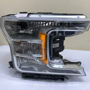 NICE 2018 2019 2020 FORD F150 HALOGEN FRONT RIGHT OEM HEADLIGHT JL3413005AL