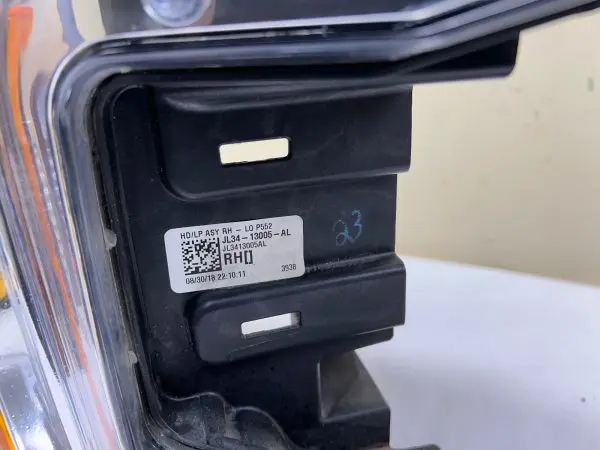NICE 2018 2019 2020 FORD F150 HALOGEN FRONT RIGHT OEM HEADLIGHT JL3413005AL - Image 3