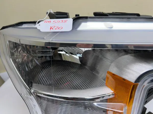 NICE 2018 2019 2020 FORD F150 HALOGEN FRONT RIGHT OEM HEADLIGHT JL3413005AL - Image 10