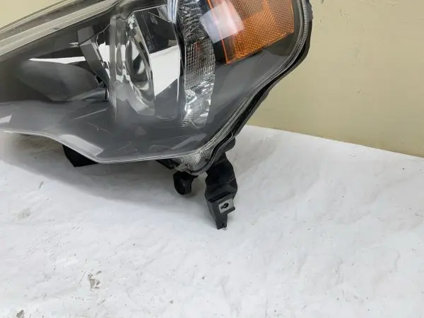 ALL TABS 2014 2015 2016 2017 2018 2019 2020 TOYOTA 4RUNNER LEFT OEM HEADLIGHT - Image 3
