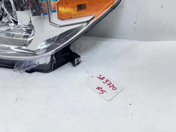 2016 2017 2018 2019 2020 2021 2022 TOYOTA TACOMA HALOGEN LEFT CAPA HEADLIGHT - Image 4