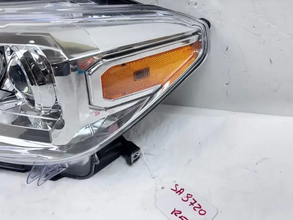 2016 2017 2018 2019 2020 2021 2022 TOYOTA TACOMA HALOGEN LEFT CAPA HEADLIGHT - Image 5