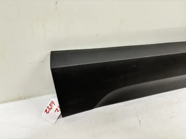 OEM 2022 2023 2024 Rivian R1T Front Left Lower Door Molding Cladding PT00000332 - Image 12
