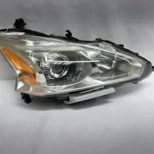 all tabs 2013 2014 2015 nissann altima halogen front right oem headlight