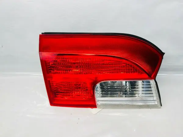 2010 2011 2012 2013 2014 2015 2016 2017 GMC TERRAIN LEFT INNER OEM TAIL LIGHT