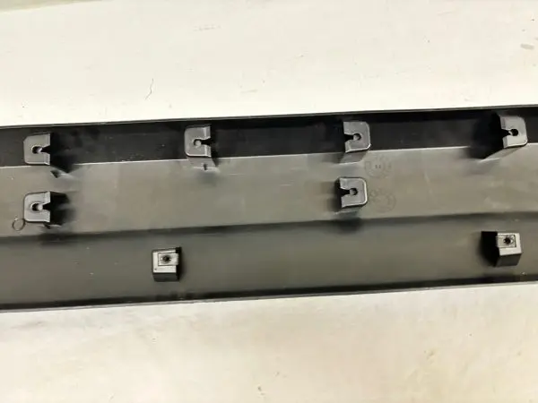OEM 2022 2023 2024 Rivian R1T Front Left Lower Door Molding Cladding PT00000332 - Image 15