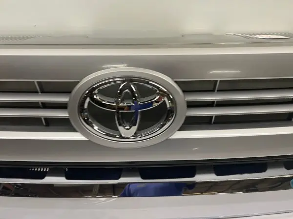MINT 53114-0C100 2014 2015 2016 2017 toyota tundra chrome front oem grille - Image 11
