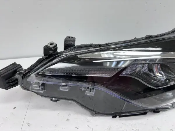 2017 2018 2019 toyota corolla led front left headlight capa - Image 4