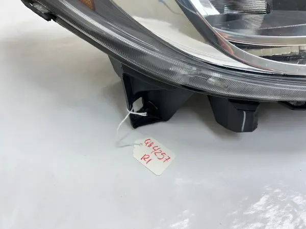 2014 2015 2016 2017 2018 2019 20 21 DODGE PROMASTER HALOGEN RIGHT OEM HEADLIGHT - Image 5