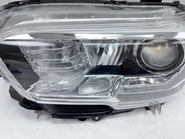 2016 2017 2018 2019 2020 2021 2022 TOYOTA TACOMA HALOGEN LED LEFT OEM HEADLIGHT - Image 11