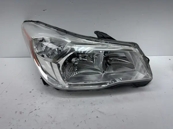 NICE 2014 2015 2016 subaru forester halogen front right oem headlight