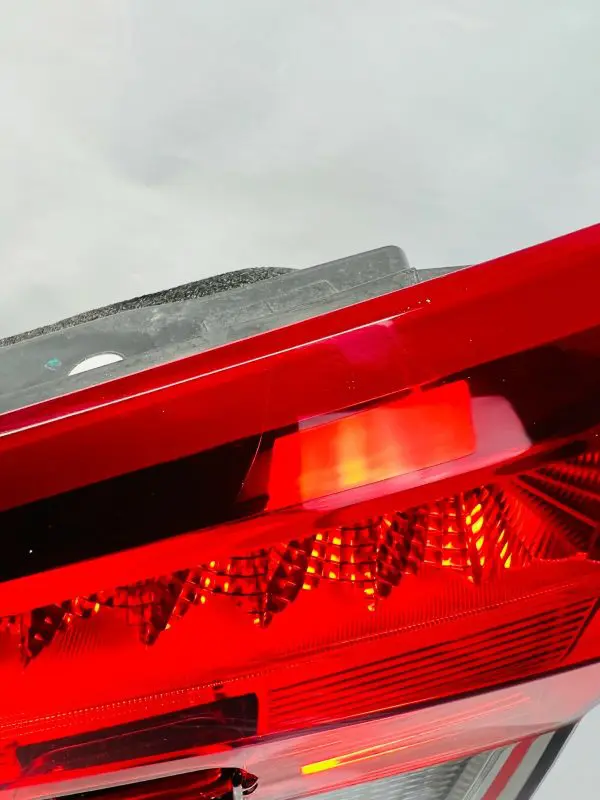 84086139  2016 2017 2018 BUICK ENVISION LID REAR RIGHT INNER OEM TAIL LIGHT - Image 6