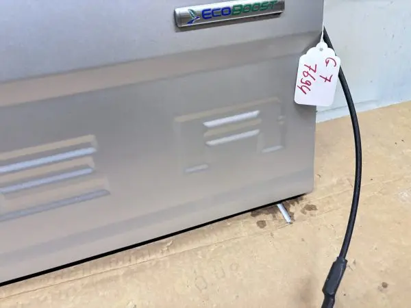 2019 2020 2021 2022 2023 FORD RANGER REAR OEM TAILGATE SILVER TAIL GATE - Image 3