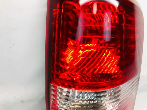 NICE 5L3Z13404CA, 2004 2005 2006 2007 2008 FORD F150 REAR RIGHT OEM TAIL LIGHT - Image 5