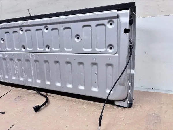 2019 2020 2021 2022 2023 FORD RANGER REAR OEM TAILGATE SILVER TAIL GATE - Image 16