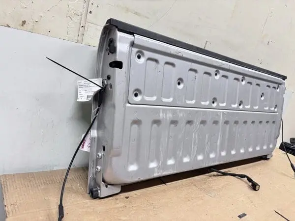 2019 2020 2021 2022 2023 FORD RANGER REAR OEM TAILGATE SILVER TAIL GATE - Image 18
