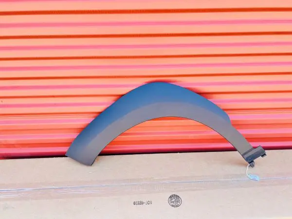 18 2019 2020 2021 2022 2023 HYUNDAI KONA FRONT LEFT OEM FENDER FLARE 87711j9000