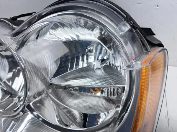 For 2005 2006 2007 JEEP GRAND CHEROKEE LEFT HEADLIGHT HALOGEN - Image 4