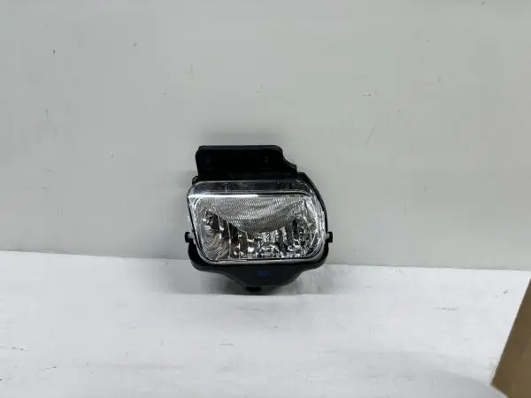 2003 2004 Chevy Silverado 2002-2006 Chevy Avalanche Front Left Fog Light TYC - Image 8