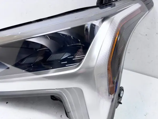 NICE 81160-0C230  2022 2023 2024 2025 TOYOTA TUNDRA LED FRONT LEFT OEM HEADLIGHT - Image 6