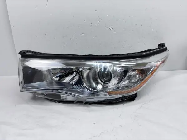 2014 2015 2016 TOYOTA HIGHLANDER HALOGEN FRONT LEFT OEM HEADLIGHT