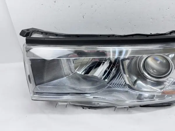 2014 2015 2016 TOYOTA HIGHLANDER HALOGEN FRONT LEFT OEM HEADLIGHT - Image 3