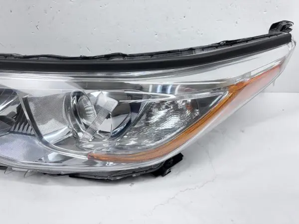 2014 2015 2016 TOYOTA HIGHLANDER HALOGEN FRONT LEFT OEM HEADLIGHT - Image 7