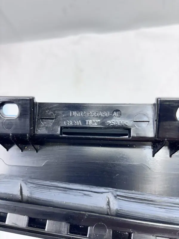 RANGE ROVER SPORT DOOR COVER TRIM RIGHT REAR 2014 2015 2016 2017 DK62-255A80-AE - Image 7