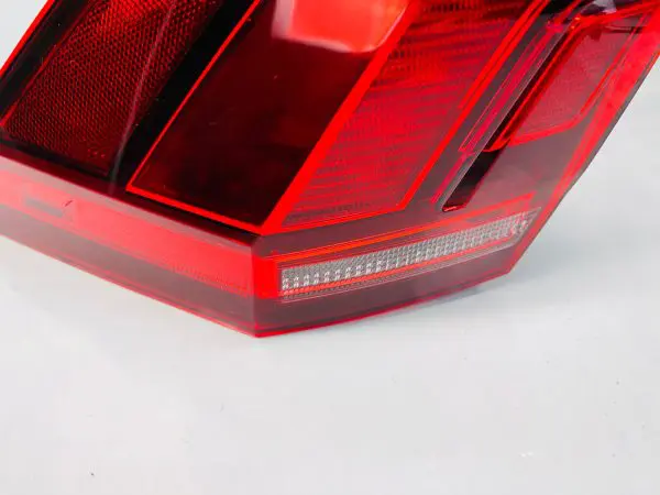 5NN945095A 2018-2020 2021 2022 2023 2024 VW TIGUAN LED REAR LEFT OEM TAIL LIGHT - Image 6