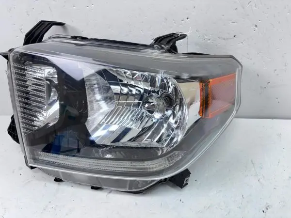 ALL TABS 2014 2015 2016 2017 TOYOTA TUNDRA HALOGEN LED FRONT LEFT OEM HEADLIGHT - Image 3