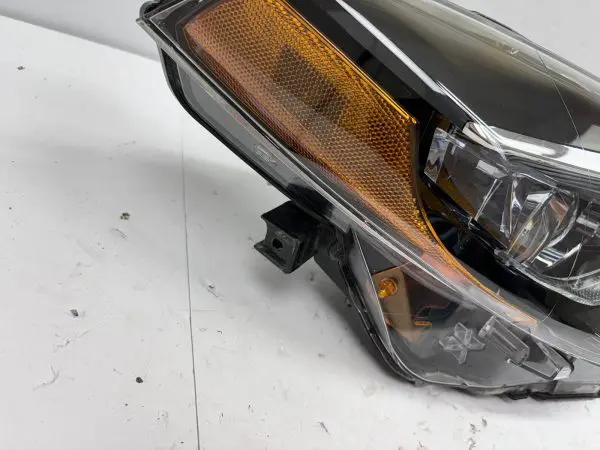2017 2018 2019 toyota corolla led front right oem headlight - Image 9