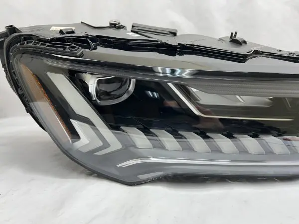 4M0941040B 2020 2021 2022 2023 AUDI Q7 SQ7 MATRIX LED FRONT RIGHT OEM HEADLIGHT - Image 5