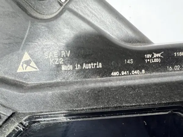 4M0941040B 2020 2021 2022 2023 AUDI Q7 SQ7 MATRIX LED FRONT RIGHT OEM HEADLIGHT - Image 10