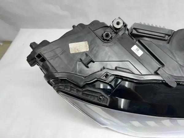 4M0941040B 2020 2021 2022 2023 AUDI Q7 SQ7 MATRIX LED FRONT RIGHT OEM HEADLIGHT - Image 12